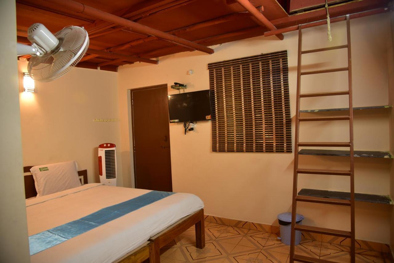 A P Guest House Puducherry Zewnętrze zdjęcie