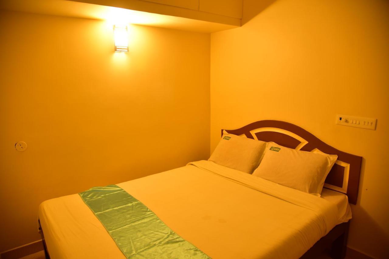 A P Guest House Puducherry Zewnętrze zdjęcie