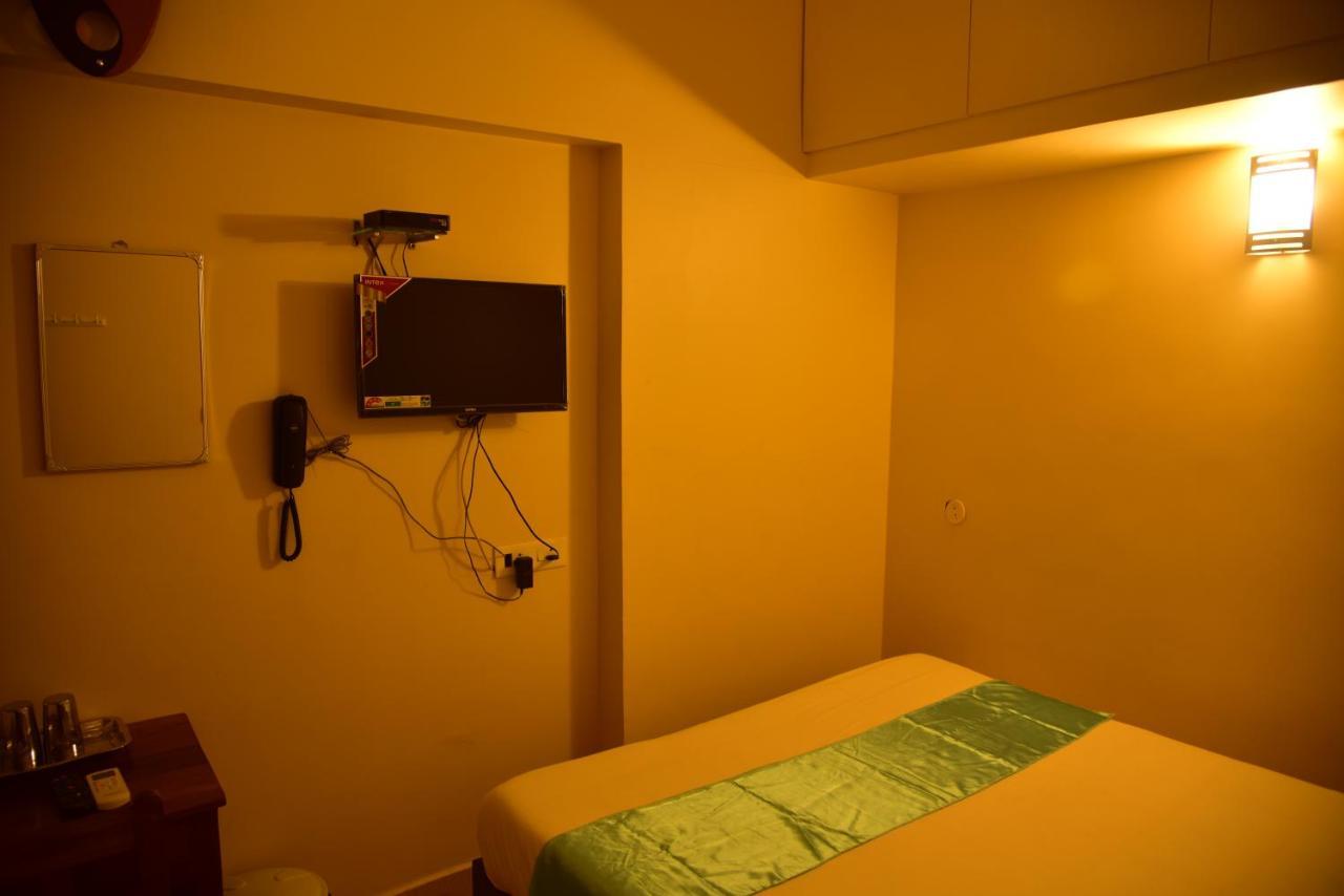 A P Guest House Puducherry Zewnętrze zdjęcie