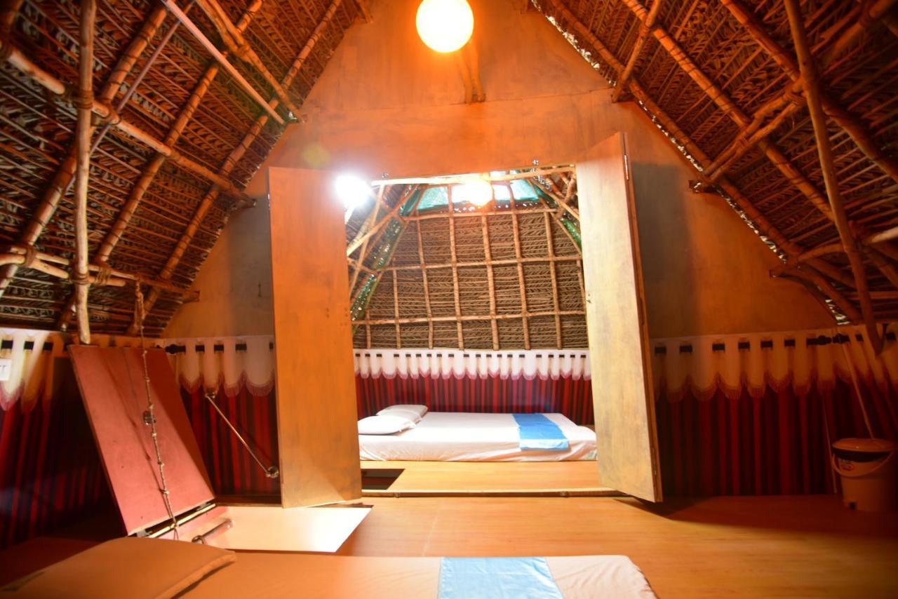 A P Guest House Puducherry Zewnętrze zdjęcie