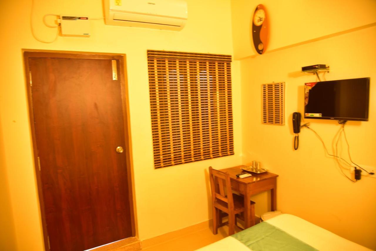 A P Guest House Puducherry Zewnętrze zdjęcie