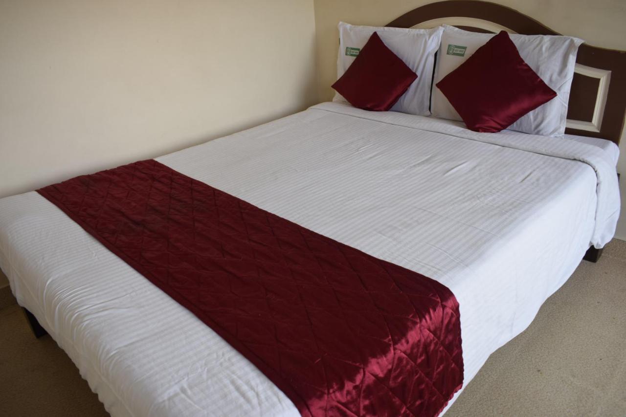 A P Guest House Puducherry Zewnętrze zdjęcie